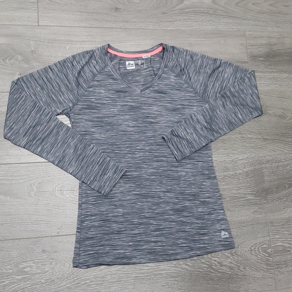 💙Reebok X-Dri Long Sleeve Top - Picture 1 of 4